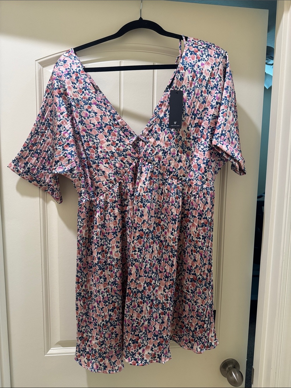 Lulu's Pink and Navy Floral V-Neck Babydoll Dress